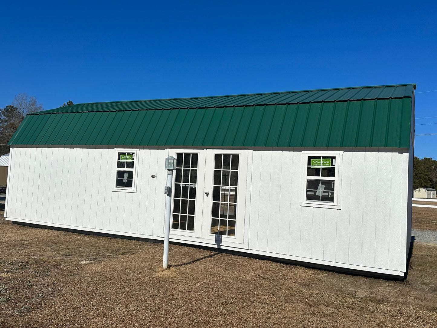 Side Lofted Barn 16x32 w/ TONS of extras!!